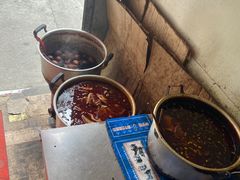-小许三鲜砂锅馄饨店(家多乐烟酒店)