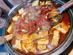 -吞鱼兽麻辣烤鱼(万达店)