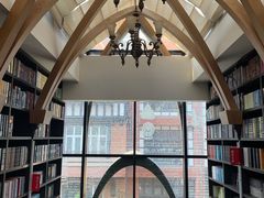 -钟书阁(松江泰晤士小镇店)