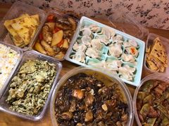 -东北食府·铁锅炖(花溪湾店)