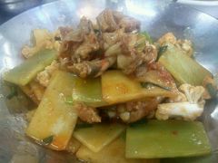 香锅牛蛙-御唐府海珊瑚主题餐厅
