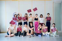 -亚太瑜伽普拉提学院