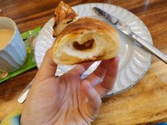 -Dough&Joe团憩(瑞虹天地月亮湾店)