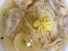 虾仁馄饨面-鼎泰丰(嘉年华•海信广场VILLAGE店)