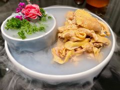 -尚一汤·粤菜海鲜(环球港店)