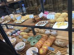 -焙丽拾光(麦凯乐直营店)