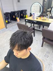 -藤野造型烫发染发