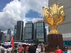 -香港回归祖国纪念碑