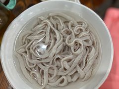 -章记正宗南岗鱼蛋火锅