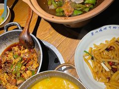 -吃饭皇帝大土家民族菜(正大广场店)
