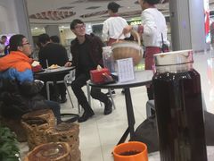 -海底捞火锅(凯德广场店)