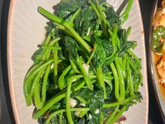 炝炒地瓜叶-山石榴·贵州菜(丰盛里店)