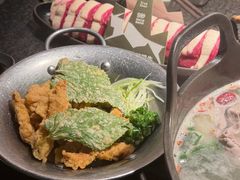 -三出山火锅(南京万象天地店)