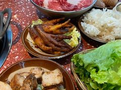 -赵美丽·重庆社区火锅·直营店(火车东站·中豪国际店)