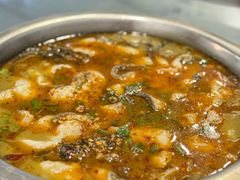 -金良酸菜鱼(宁海路总店)