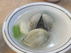 -鹏城人家海鲜酒家·23年老字号(较场尾店)
