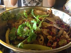 干锅牛蛙-蛙蛙叫干锅年代(簋街总店)
