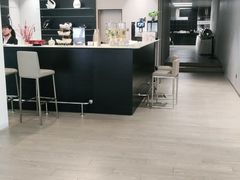 -深圳锦龙奥迪4S店(前海店)