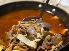 -霄汉牛三鲜湖北砂锅菜(万松园2店)