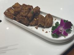 椒盐蒜香骨例-刘胖子家常菜·蹄花焖藕(兴业店)