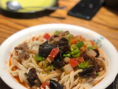 过油肉拌面-塔哈尔·新疆盛宴(城西银泰店)