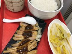 黑椒铁板猪扒饭-银记肠粉店(赤岗店)