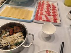 -德天肥牛海鲜火锅(龙吟坊店)