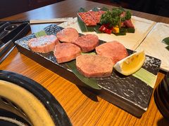 -炼火烤肉店