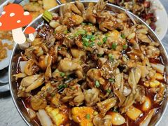 牛蛙爱上虾-小民大排档(光谷店)