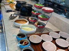 -绿岛港轩海鲜烤肉涮锅自助餐厅