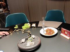 -忆江南·临江鱼馆