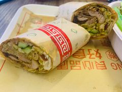 招牌烤鸭卷-特派卷·老北京烤鸭卷(合生汇购物中心店)