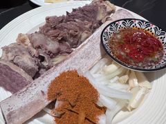 -阿里家·新疆烤肉酒場 by MIG