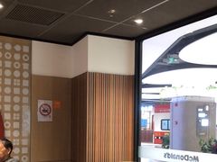 -麦当劳(百联西郊购物中心店)