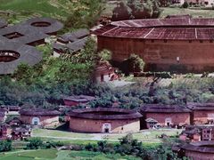 -福建土楼（华安）旅游区•大地土楼群