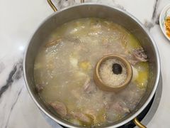 -朴小妹人参鸡汤火锅(长白山万达店)
