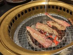 -山川小町·极番烧肉(新地假日广场店)