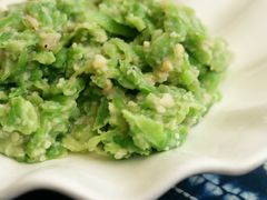苦瓜炒豆米-瑞丰园庭院餐厅·白族传统家常菜