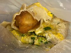 -正宗杂粮煎饼香软鸡蛋饼