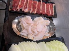 -牛一煲美食(江高店)