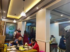 -乳仔牛牦牛汤锅 烤羊排(松潘古城店)