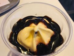 杨枝甘露风味新地-麦当劳(龙之梦购物中心店)