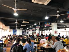 大堂-皖北巫氏三胖地锅鸡(长淮总店)