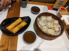-馋三尺蟹粉小笼(人民广场店)