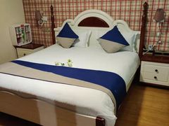 -轻住·悦享酒店(成都太平园地铁站店)