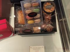 -Salon de The de Joel Robuchon(外滩18号店)