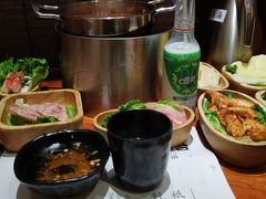 -独食火锅·半米屋台(直营总店)