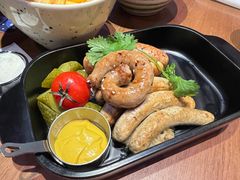 -SPACELAB失重餐厅(世纪汇店)