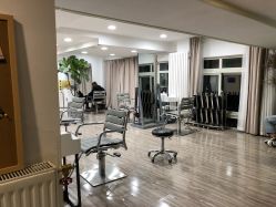 -AFA Hair studio·女士发型设计