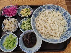 老北京炸酱面-门框胡同百年卤煮(新街口店)